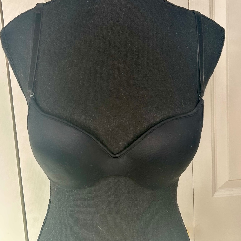 Victoria’s Secret Black Push Up Bra in 34B with Plunging V and Low Cut Cups